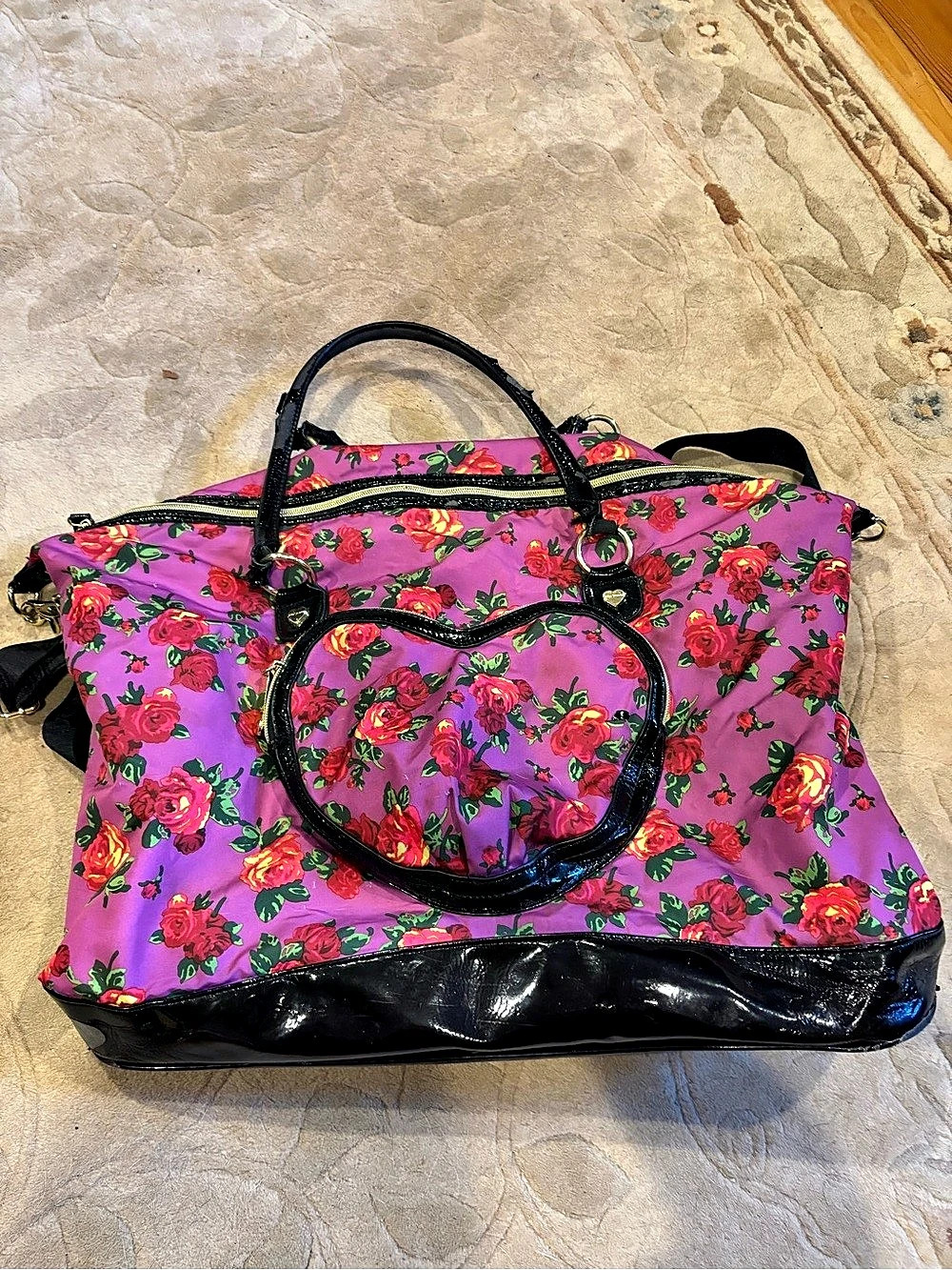 Betsey Johnson Floral Travel Bag in Purple & Black